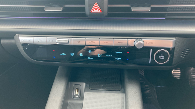 Hyundai IONIQ 6 239kW Ultimate 77kWh 4dr AWD Auto Electric Saloon